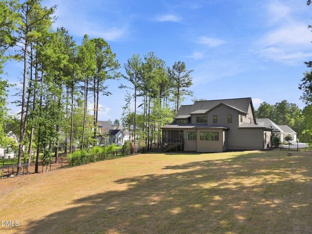 8008 Wexford Waters Lane, Wake Forest, NC 27587