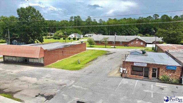 S Walnut St, Pamplico, SC 29583