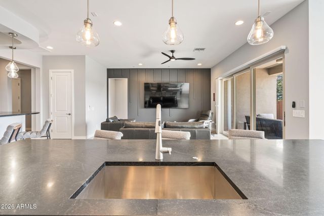 22226 N 28TH Street, Phoenix, AZ 85050