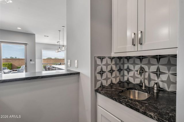 22226 N 28TH Street, Phoenix, AZ 85050