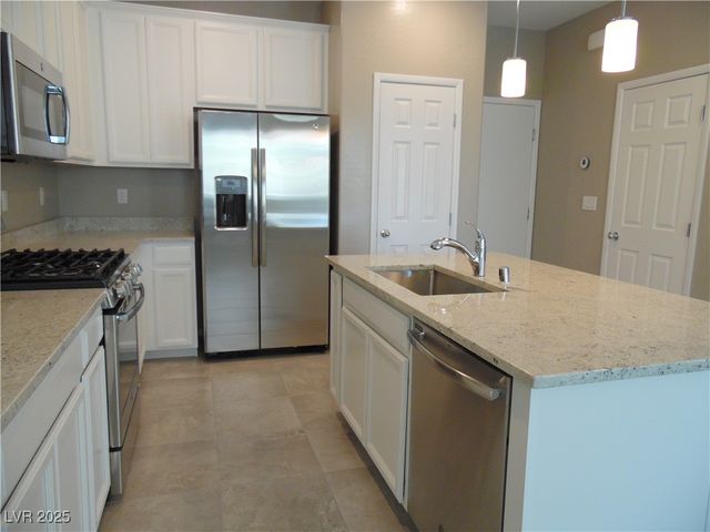 8485 CLASSIQUE Avenue 101, Las Vegas, NV 89178