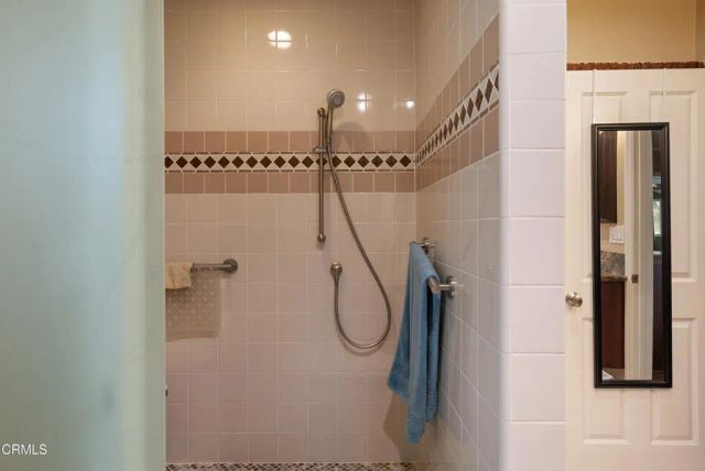5015 Verwood Avenue, Glendale, CA 91214