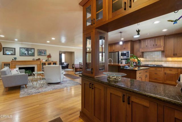 5015 Verwood Avenue, Glendale, CA 91214