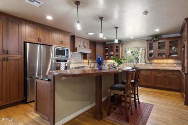 5015 Verwood Avenue, Glendale, CA 91214