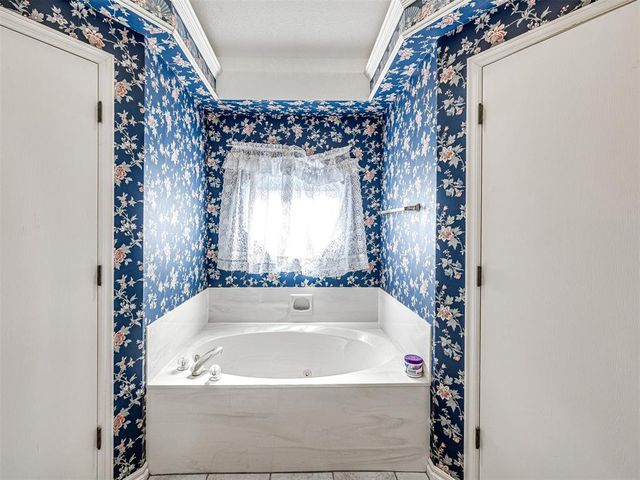 6004 SE 56th Street, Oklahoma City, OK 73135