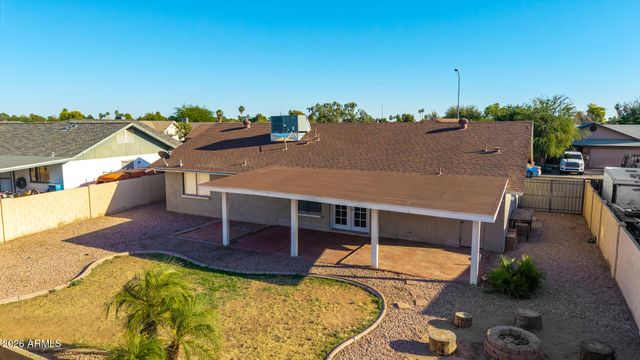2302 E CAROL Avenue, Mesa, AZ 85204