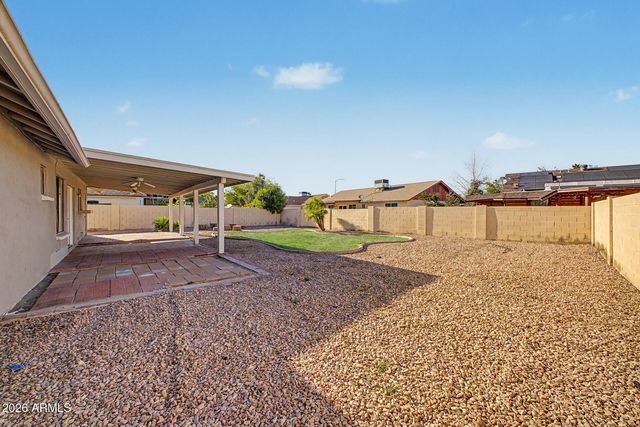 2302 E CAROL Avenue, Mesa, AZ 85204