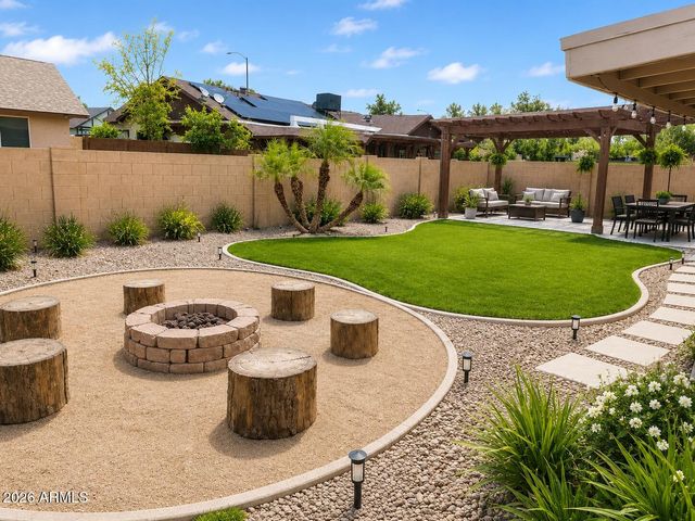 2302 E CAROL Avenue, Mesa, AZ 85204
