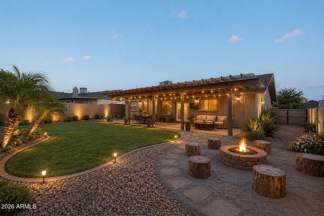 2302 E CAROL Avenue, Mesa, AZ 85204