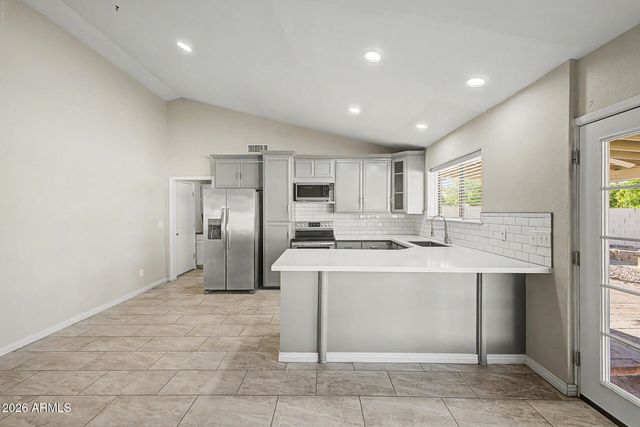 2302 E CAROL Avenue, Mesa, AZ 85204