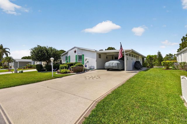 2820 Eagle's Nest Way, Port St. Lucie, FL 34952
