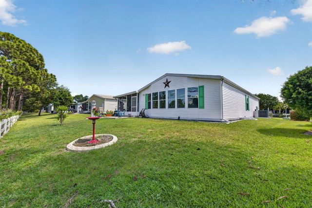 2820 Eagle's Nest Way, Port St. Lucie, FL 34952
