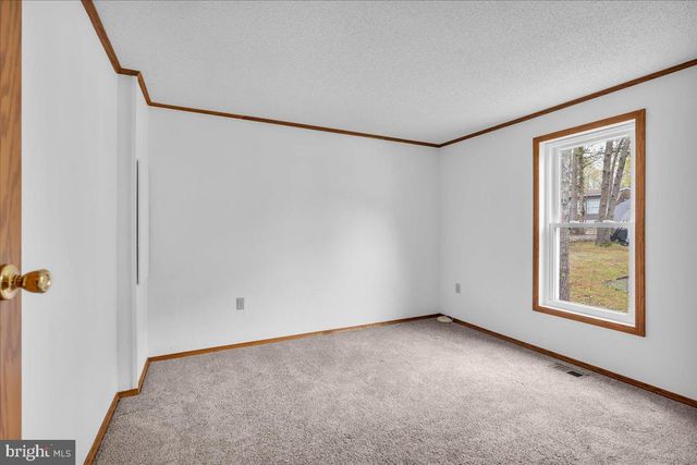 25 LOFT MOUNTAIN DR, Sicklerville, NJ 08081