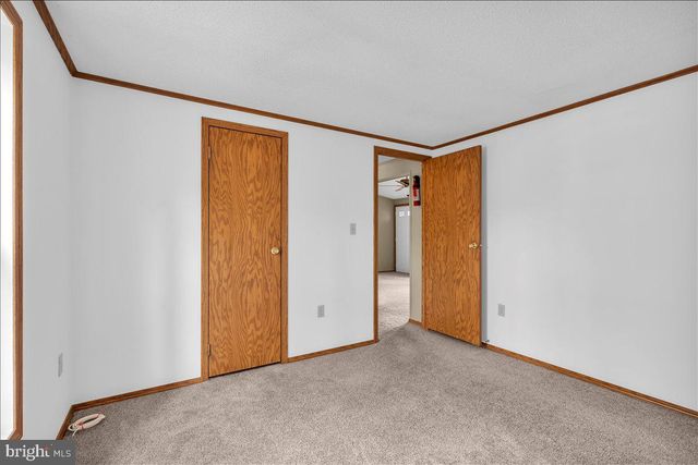 25 LOFT MOUNTAIN DR, Sicklerville, NJ 08081