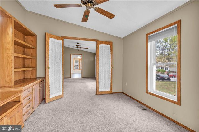 25 LOFT MOUNTAIN DR, Sicklerville, NJ 08081