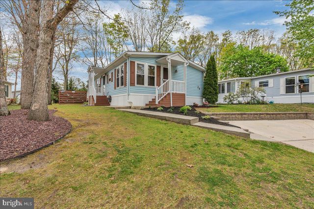 25 LOFT MOUNTAIN DR, Sicklerville, NJ 08081