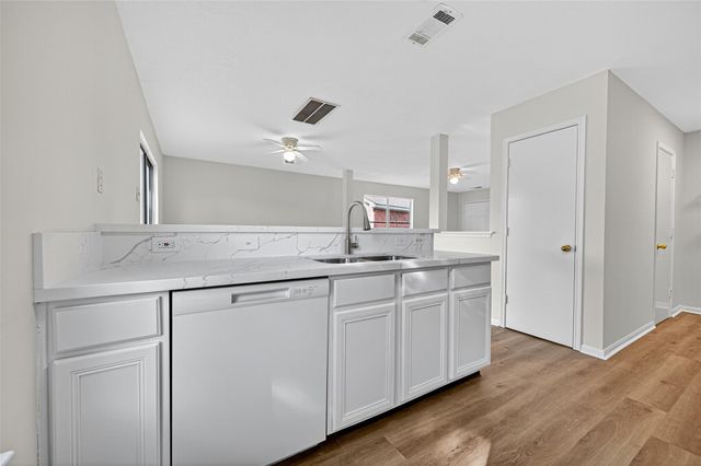 7343 Village Lake Drive, Cypress, TX 77433