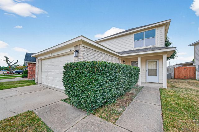 7343 Village Lake Drive, Cypress, TX 77433