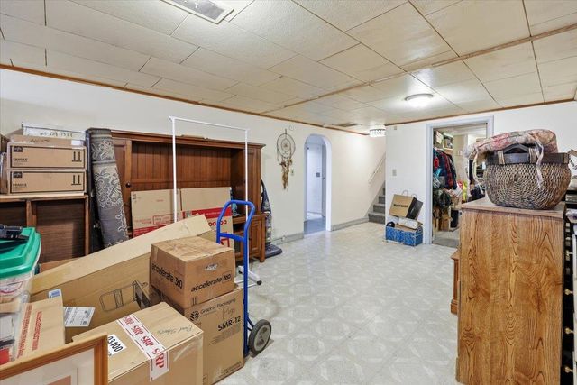 4811 N Maple St, Spokane, WA 99205