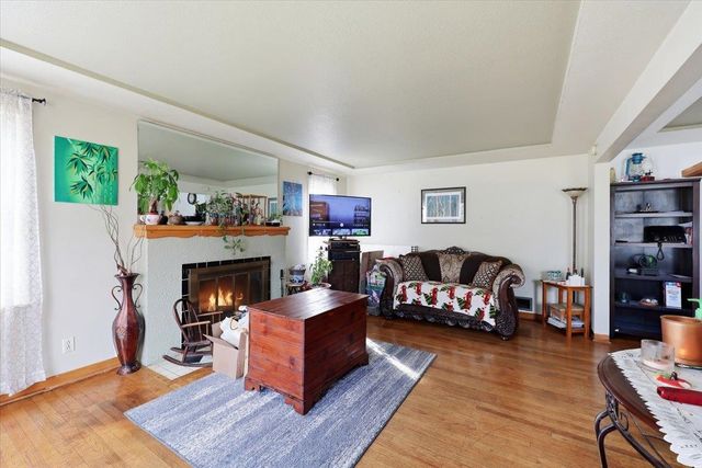 4811 N Maple St, Spokane, WA 99205