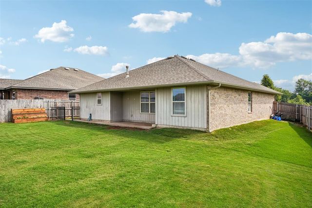 4312 Eagle Cliff Drive, Norman, OK 73072