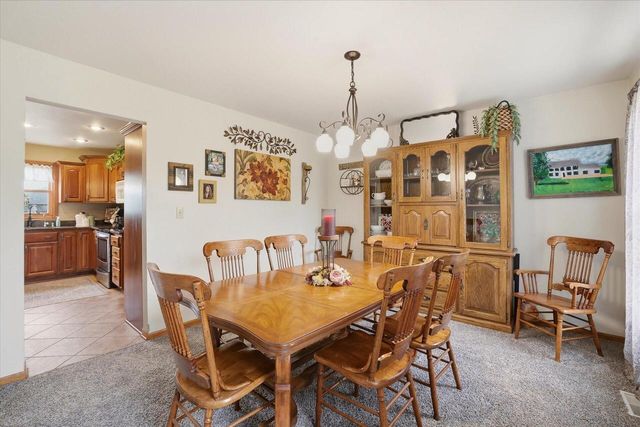 S25W30256 Jenna LANE, Waukesha, WI 53188