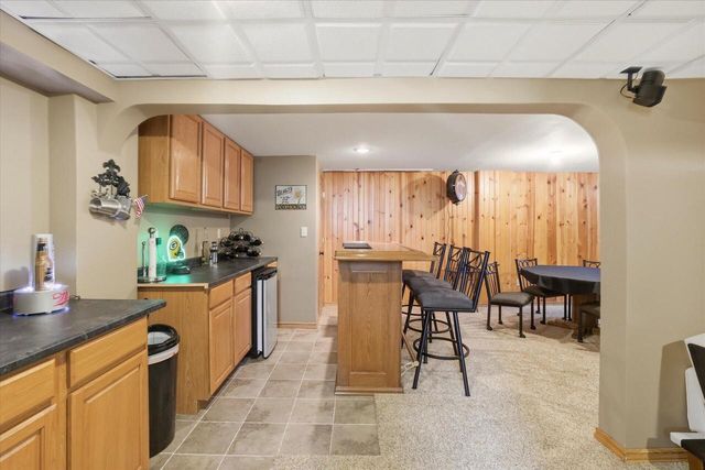 S25W30256 Jenna LANE, Waukesha, WI 53188