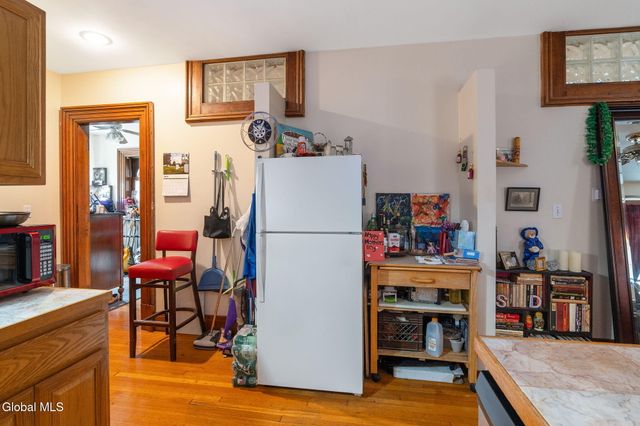 210 Union Street, Schenectady, NY 12305