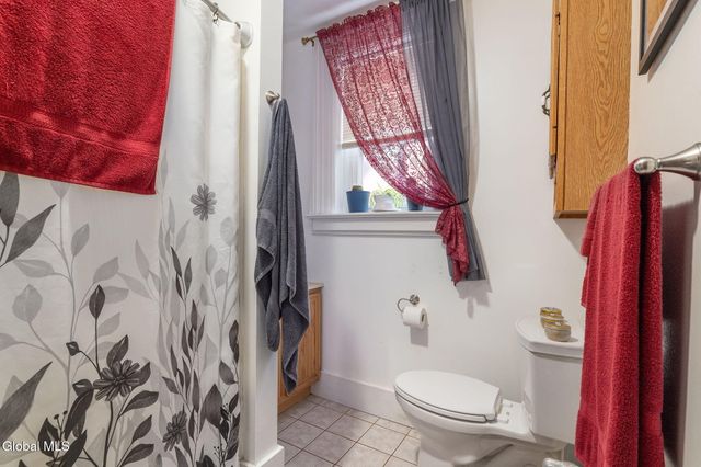 210 Union Street, Schenectady, NY 12305