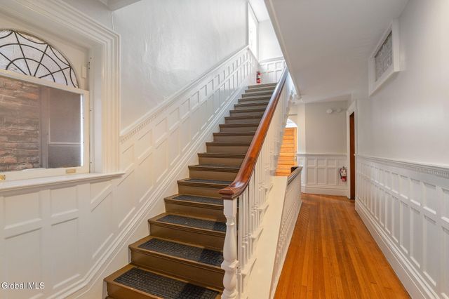 210 Union Street, Schenectady, NY 12305