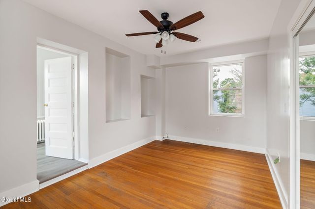 210 Union Street, Schenectady, NY 12305