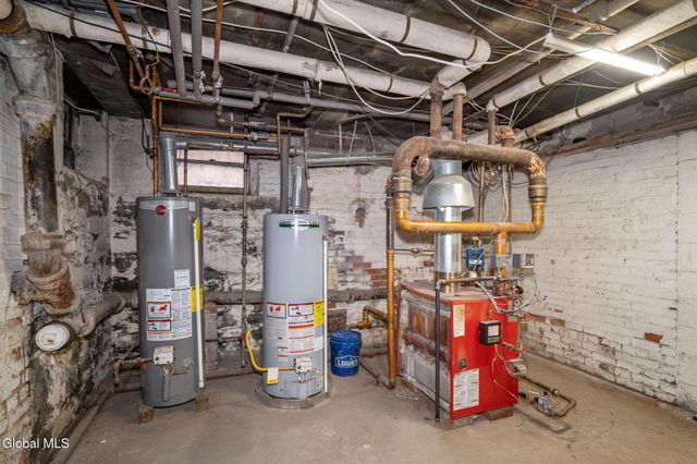 210 Union Street, Schenectady, NY 12305