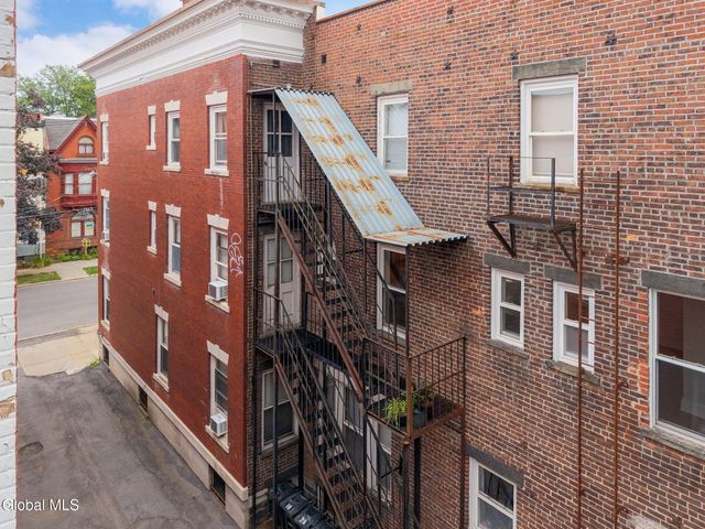 210 Union Street, Schenectady, NY 12305