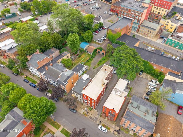 210 Union Street, Schenectady, NY 12305