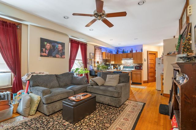 210 Union Street, Schenectady, NY 12305