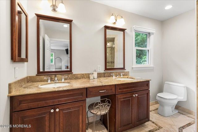 33 Stonehenge Drive, Ocean Twp, NJ 07712