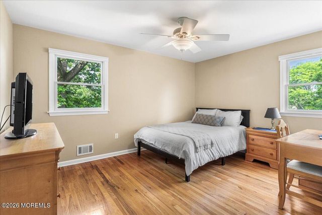 33 Stonehenge Drive, Ocean Twp, NJ 07712