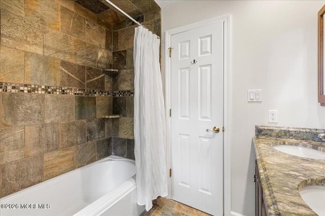 33 Stonehenge Drive, Ocean Twp, NJ 07712