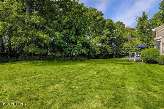 33 Stonehenge Drive, Ocean Twp, NJ 07712