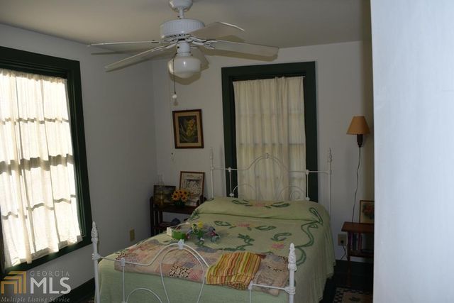 124 E Ward Road, Jackson, GA 30233