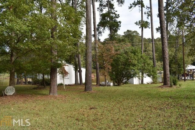 124 E Ward Road, Jackson, GA 30233