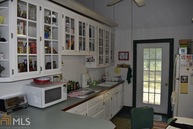 124 E Ward Road, Jackson, GA 30233