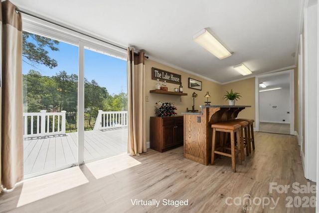 4520 Lake Drive, Sherrills Ford, NC 28673