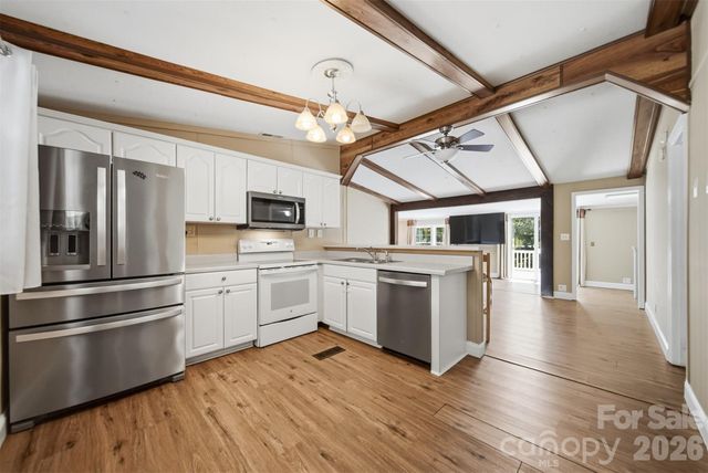 4520 Lake Drive, Sherrills Ford, NC 28673