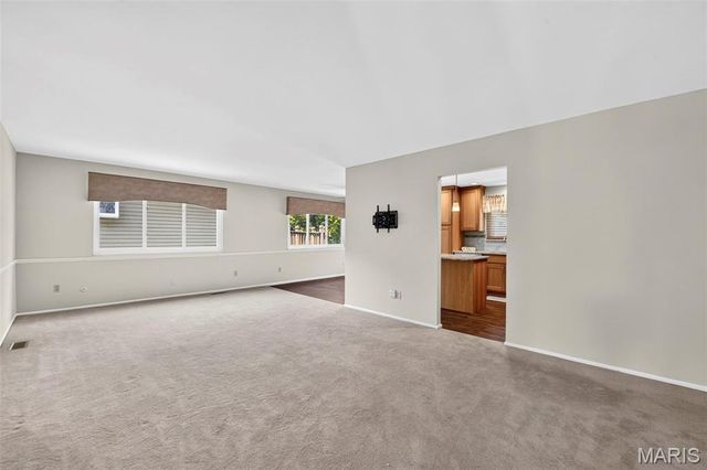12021 Cedar Lake Court, Maryland Heights, MO 63043