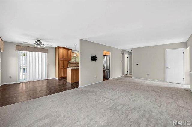 12021 Cedar Lake Court, Maryland Heights, MO 63043