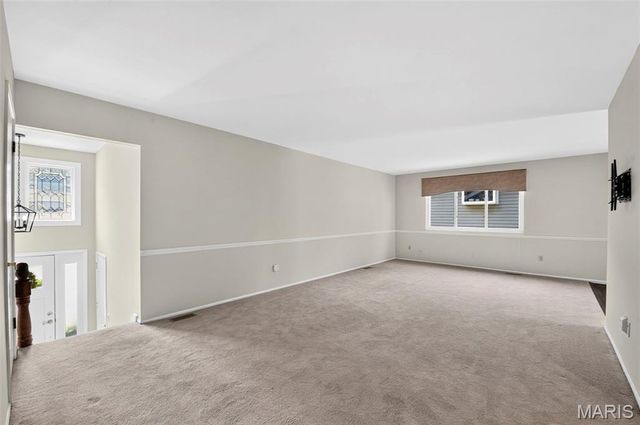 12021 Cedar Lake Court, Maryland Heights, MO 63043