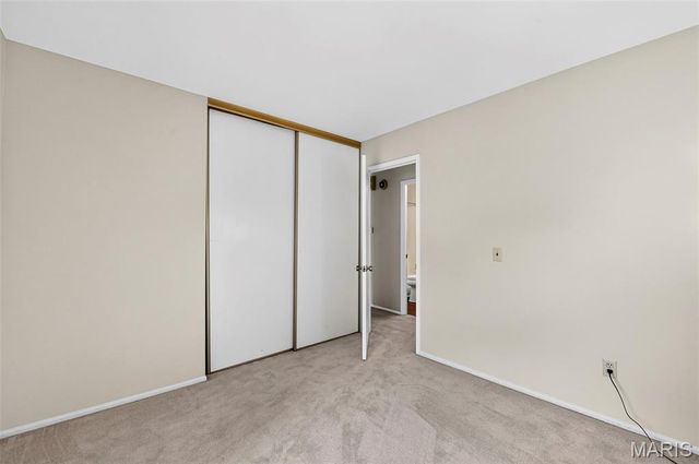 12021 Cedar Lake Court, Maryland Heights, MO 63043