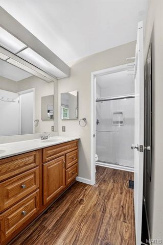 12021 Cedar Lake Court, Maryland Heights, MO 63043