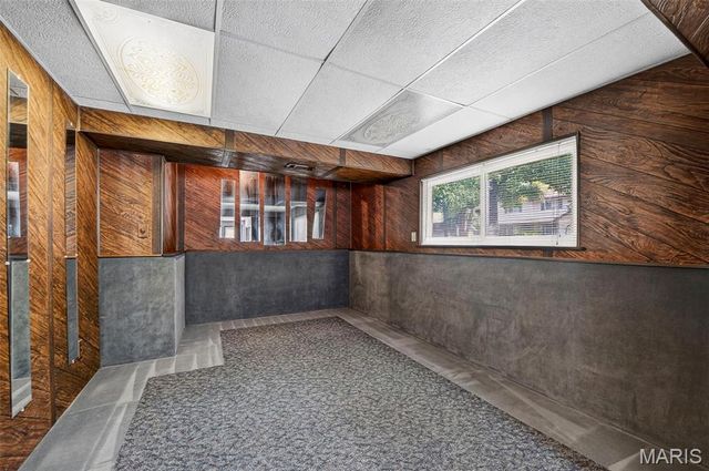 12021 Cedar Lake Court, Maryland Heights, MO 63043